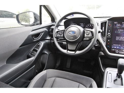 Used 2025 Subaru Crosstrek 2.5i Premium AWD/4WD image 8