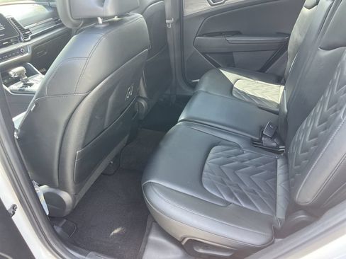 Used 2023 Kia Sportage X-Line w/ X-Line Premium Package AWD/4WD image 32
