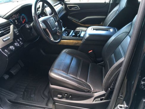 Used 2017 GMC Yukon XL Denali w/ Open Road Package AWD/4WD image 21