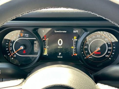 New 2025 Jeep Gladiator Mojave w/ Safety Group image 30