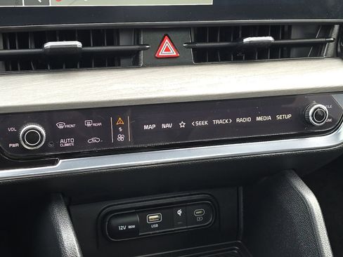 Used 2024 Kia Sportage X-Line w/ X-Line Premium Package image 30