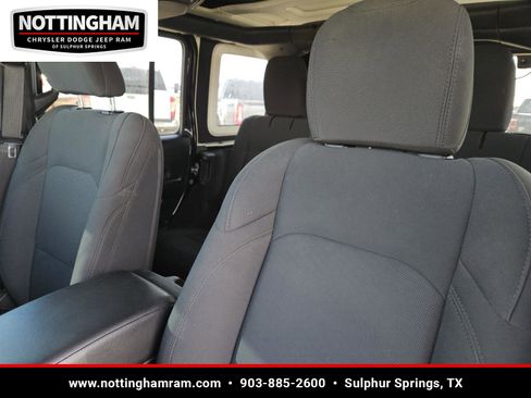 Used 2020 Jeep Wrangler Unlimited Sport image 21