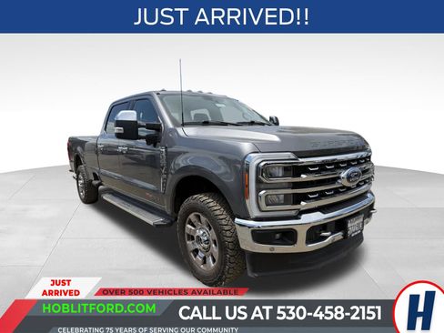 Used 2023 Ford F350 Lariat w/ Tow Technology Package AWD/4WD image 1