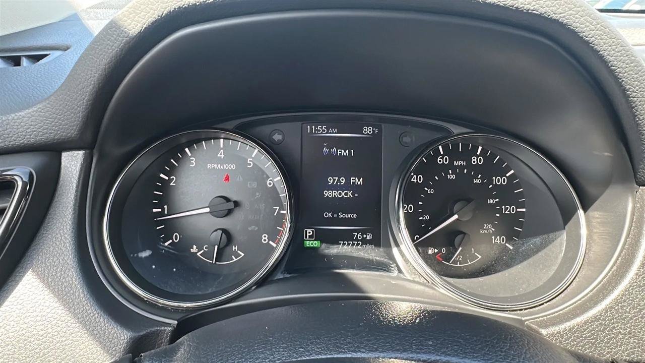 Used 2017 Nissan Rogue S FWD image 40