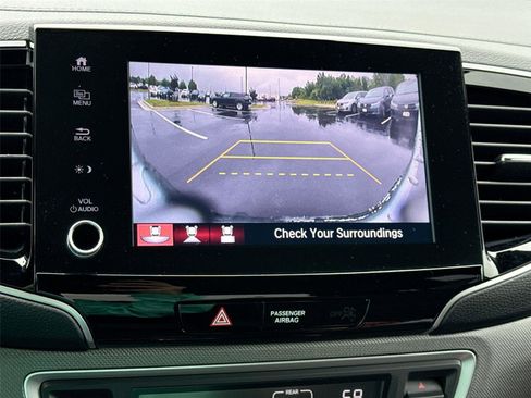 Certified 2023 Honda Ridgeline Sport image 32