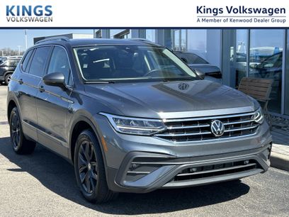 Certified 2024 Volkswagen Tiguan SE