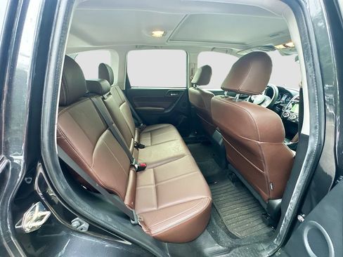 Used 2017 Subaru Forester 2.5i Touring AWD/4WD image 28