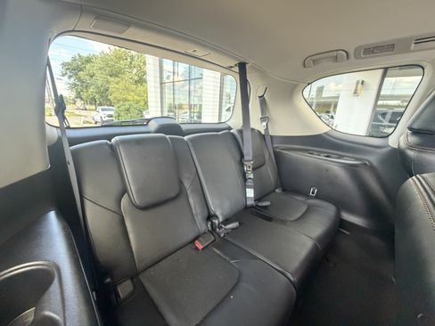 Used 2017 Nissan Armada Platinum w/ Captain Seat Package AWD/4WD image 33