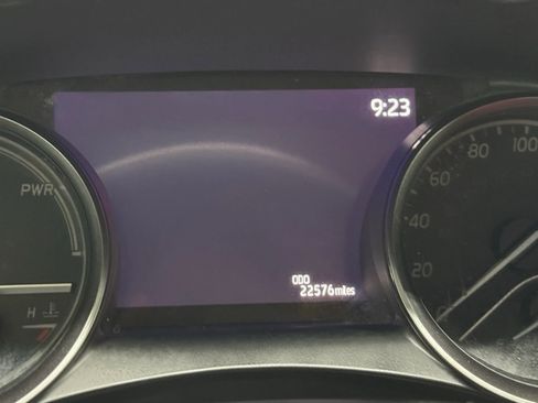 Used 2021 Toyota Camry XSE w/ Navigation Upgrade Package FWD image 34
