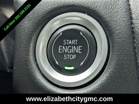 Used 2024 GMC Yukon XL SLE w/ Gmc Pro Safety Plus Package image 30