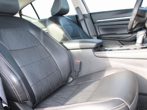 Used 2022 Nissan Altima 2.5 Platinum image 20