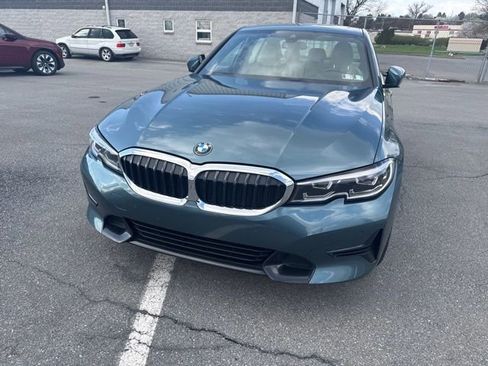 Used 2020 BMW 330i xDrive Sedan w/ Premium Package image 3