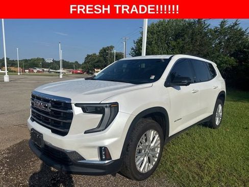 Used 2024 GMC Acadia Elevation FWD image 1