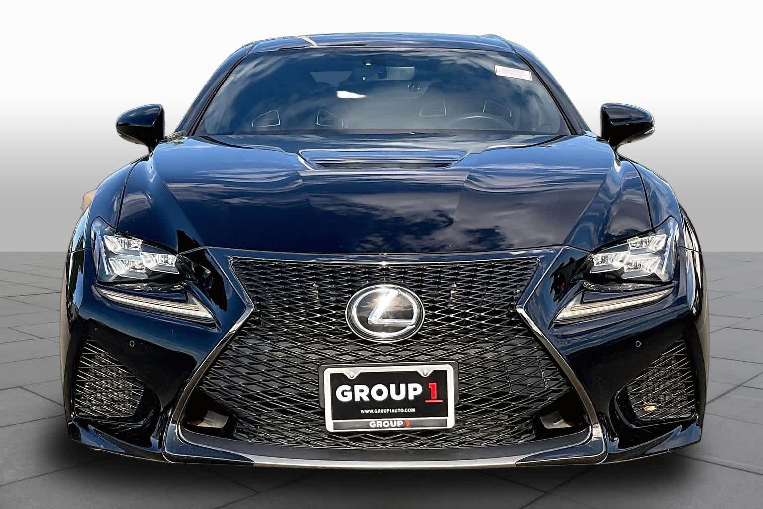 Used 2015 Lexus RC F w/ Premium Package RWD image 4