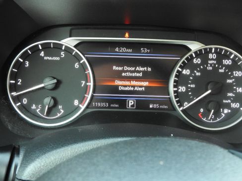 Used 2021 Nissan Sentra SV image 12