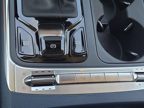 New 2026 Kia Carnival SX image 35