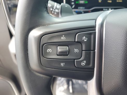 Used 2023 GMC Sierra 1500 SLT w/ SLT Convenience Package image 16