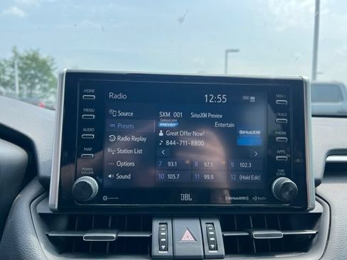 Used 2020 Toyota RAV4 XSE AWD/4WD image 18