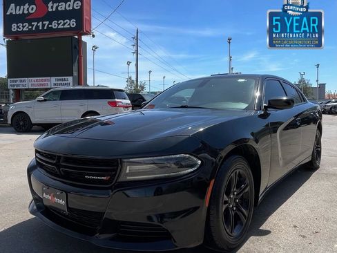 Used 2019 Dodge Charger SXT w/ Leather Interior Group image 1