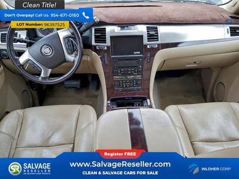 Used 2010 Cadillac Escalade Premium image 11