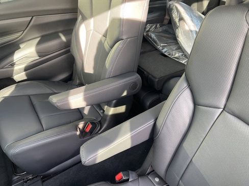 New 2025 Subaru Ascent Bronze Edition image 12