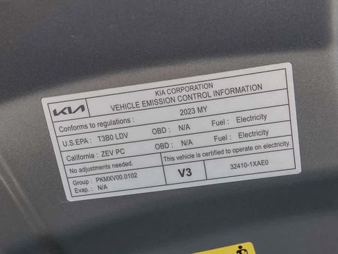 Certified 2023 Kia EV6 GT-Line w/ GT-Line Suede Seat Package RWD image 26