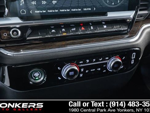 Used 2023 GMC Sierra 1500 Elevation AWD/4WD image 36