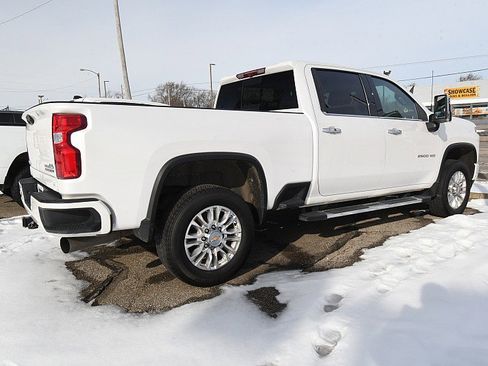 Used 2022 Chevrolet Silverado 2500 High Country w/ Safety Package II image 6