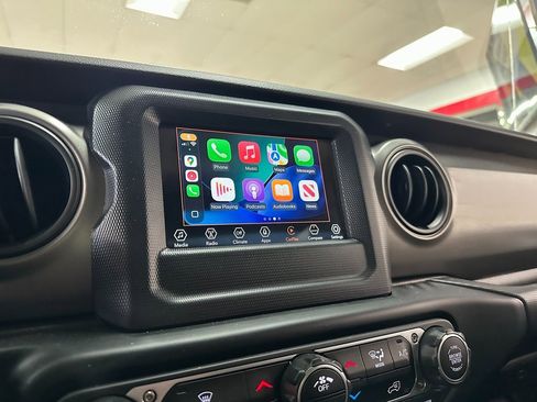 Certified 2023 Jeep Wrangler Sport S image 22