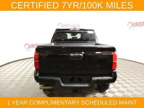 Used 2024 Toyota Tacoma TRD Off-Road AWD/4WD image 7