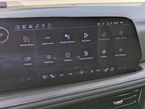 New 2026 Chevrolet Suburban Premier RWD image 21