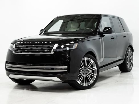 Used 2024 Land Rover Range Rover SE AWD/4WD image 1