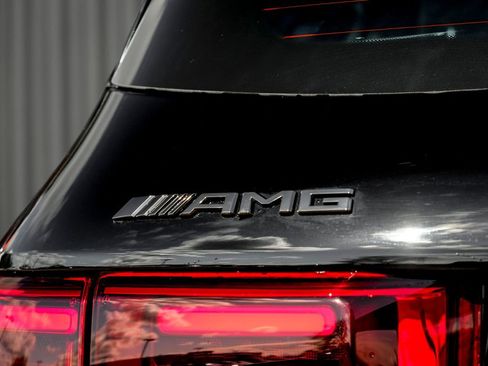 New 2026 Mercedes-Benz GLB 35 AMG 4MATIC image 10