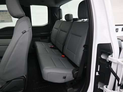 New 2026 Ford F350 XL w/ FX4 Off-Road Package AWD/4WD image 19