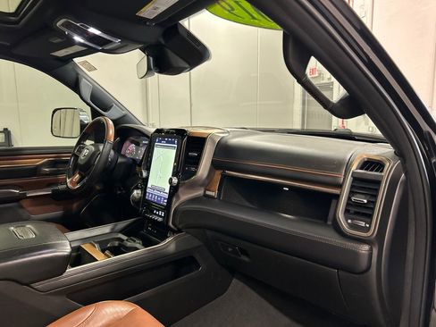 Used 2019 RAM 1500 Laramie Longhorn AWD/4WD image 35