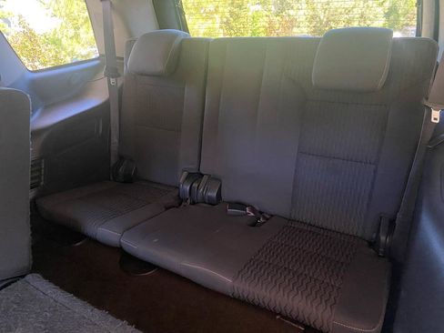 Used 2015 Chevrolet Tahoe LS RWD image 20