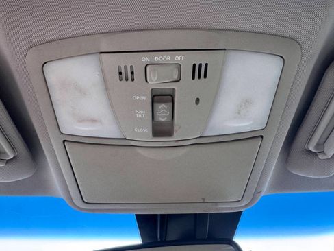 Used 2014 Nissan Murano SL w/ Navigation Package image 8