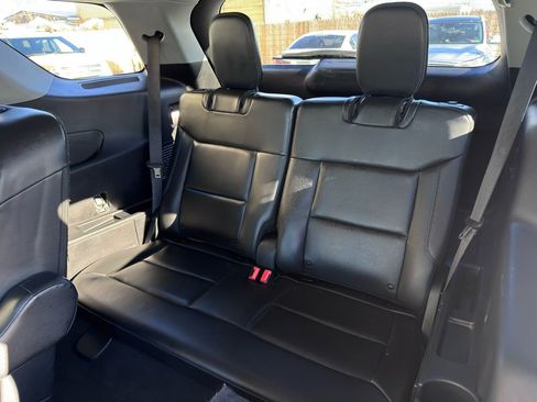 Used 2021 Ford Explorer XLT w/ Equipment Group 202A image 38
