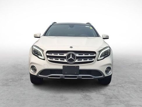 Used 2020 Mercedes-Benz GLA 250 4MATIC image 2