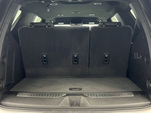 Used 2024 Chevrolet Tahoe Z71 w/ Luxury Package image 19