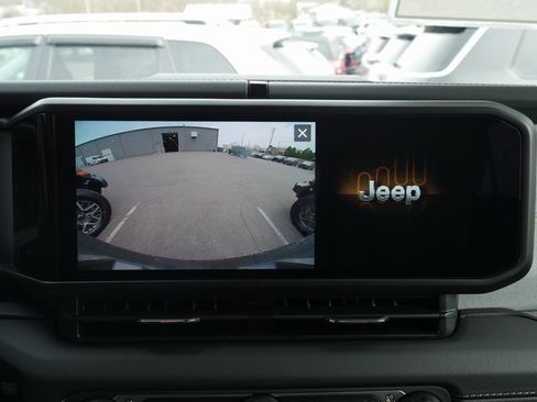 New 2025 Jeep Wrangler Sahara image 5