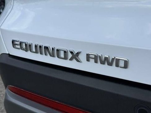 Used 2025 Chevrolet Equinox LT w/ Safety and Technology Package AWD/4WD image 7