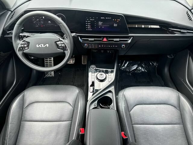 Used 2023 Kia Niro Wave FWD image 16