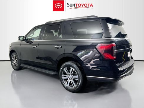 Used 2024 Ford Expedition Limited image 6