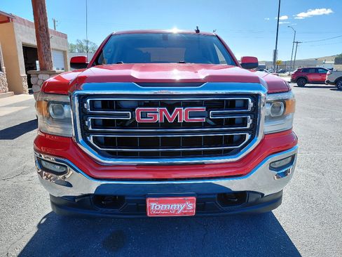 Used 2016 GMC Sierra 1500 SLE w/ SLE Value Package AWD/4WD image 3