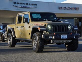 New 2026 Jeep Gladiator Mojave video 2