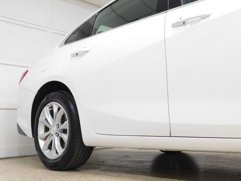 Used 2023 Chevrolet Malibu LT FWD image 9