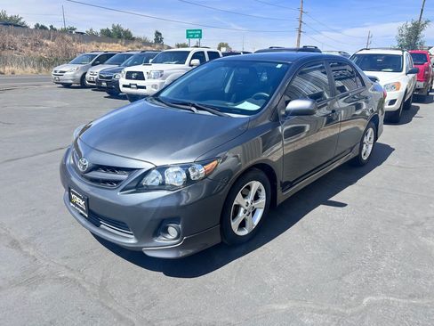 Used 2011 Toyota Corolla S FWD image 2