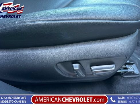 Used 2023 Toyota Highlander XLE FWD image 24