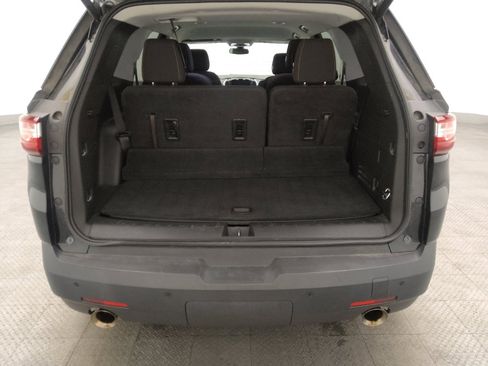 Used 2018 Chevrolet Traverse LT image 29